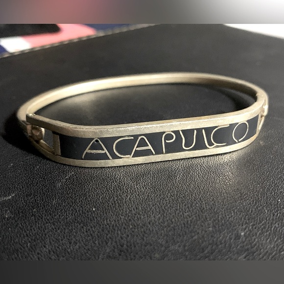 Vintage Acapulco TAXCO Sterling Silver/ Black  Onyx Hinged Bangle Bracelet 925 - Picture 1 of 8